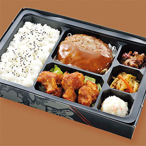 ハンバーグと唐揚げ弁当